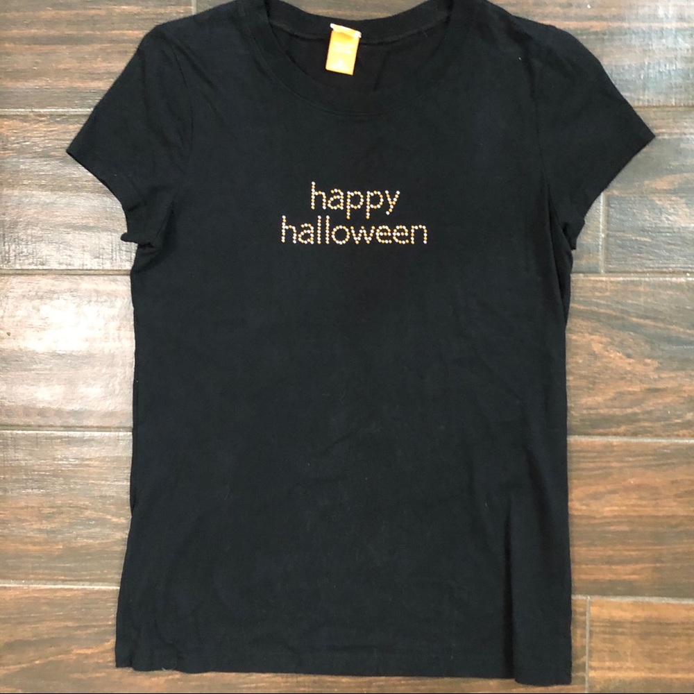 Halloween size M SS tee.